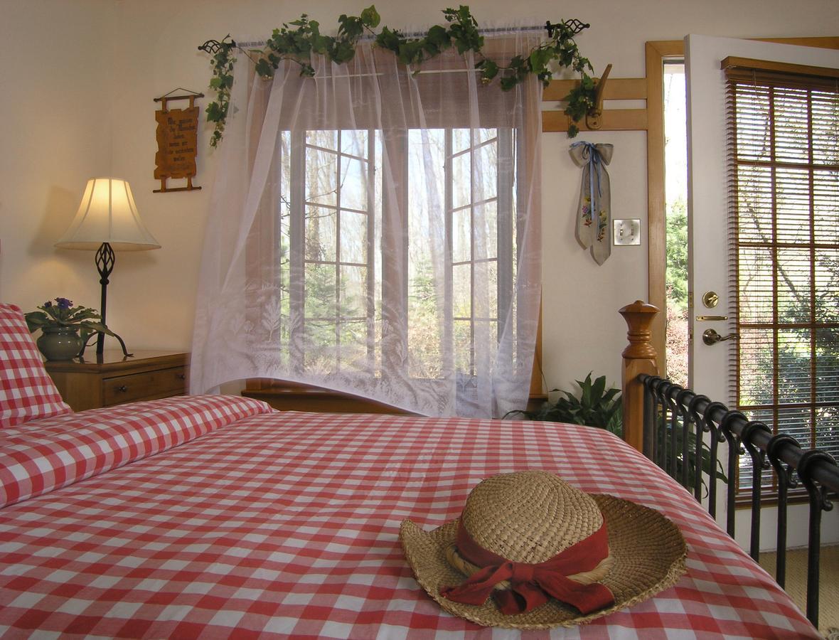 Swiss Woods Bed And Breakfast ลิทิทซ์ ภายนอก รูปภาพ